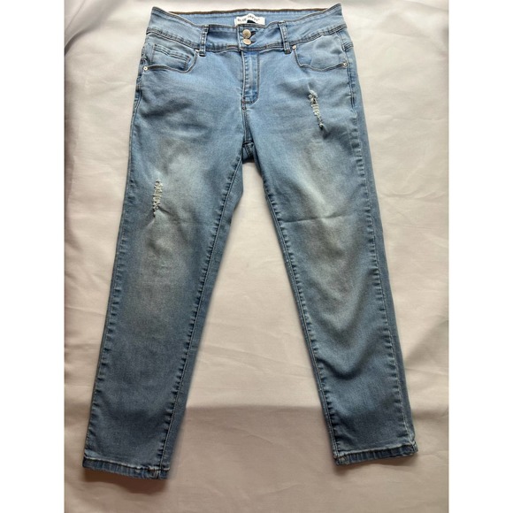 Women's Blue Savvy Stretch Jeans Light Wash Distressed Size 13/31 - Picture 1 of 10